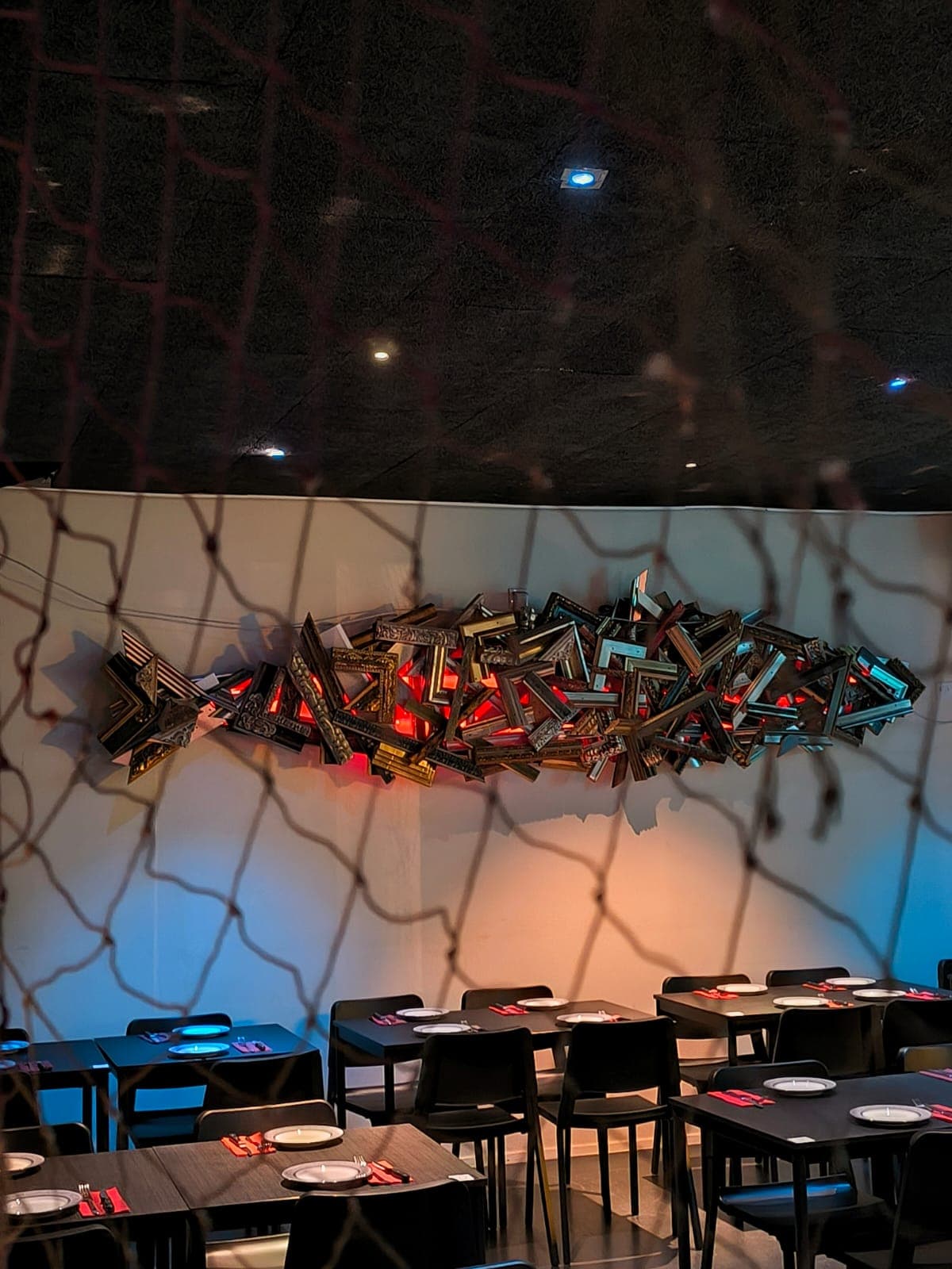 Sala da Taberna Tuga no Cais do Sodré, Lisboa